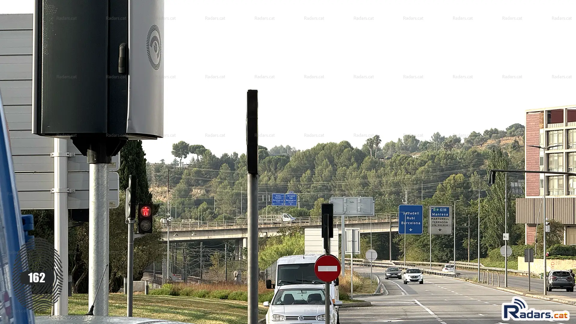 000162 fotografia radar velocitat multaradar c terrassa rambleta pare alegre primer pla posterior ca v01