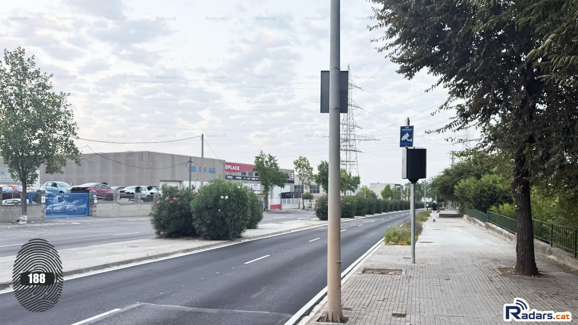 000188 fotografia radar velocitat multaradar c terrassa avinguda valles 348 primer pla posterior via ca v01