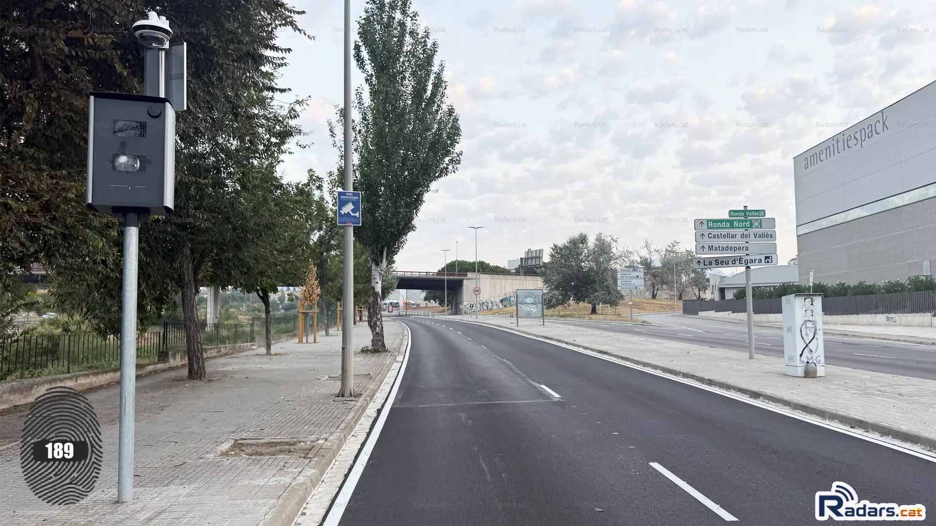 000189 fotografia radar velocitat multaradar c terrassa avinguda valles 348 primer pla frontal via ca v01
